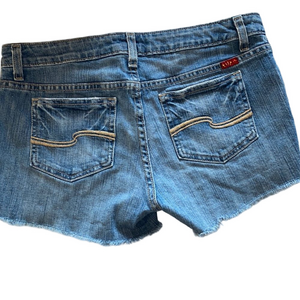 Tilt cut-off jean shorts